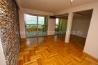 Объек-18416. Апартаменты в жилом комплексе с бассейном. Панорамный вид на Боко-Которский залив!